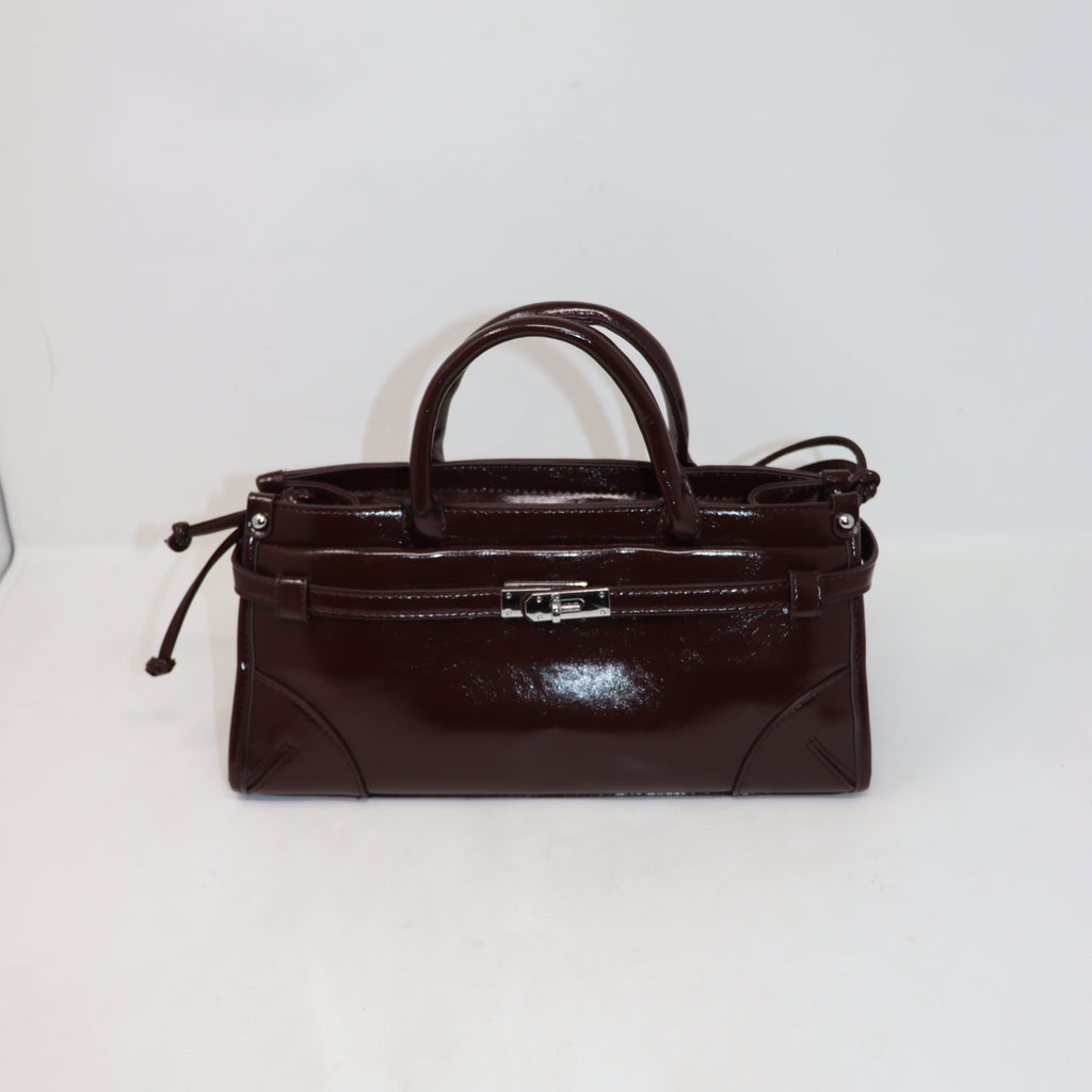 BORSA CON MANICO CON TRACOLLA, MODA, AESTHETIC, INSPO, OUTFIT, DAILY, CHIC, SOFT LUX