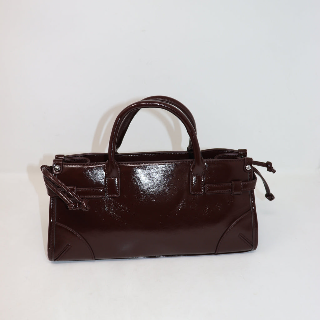 BORSA CON MANICO CON TRACOLLA, MODA, AESTHETIC, INSPO, OUTFIT, DAILY, CHIC, SOFT LUX