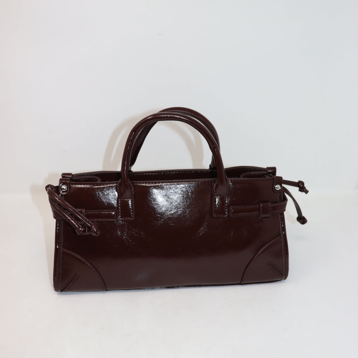 BORSA CON MANICO CON TRACOLLA, MODA, AESTHETIC, INSPO, OUTFIT, DAILY, CHIC, SOFT LUX