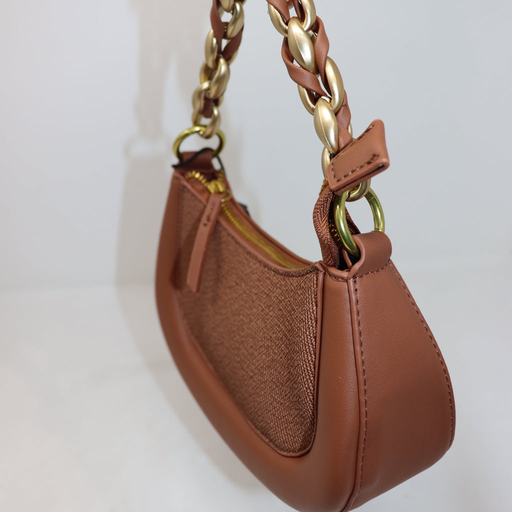 BORSA A MANICO CON TRACOLLA, MODA, AESTHETIC, INSPO, OUTFIT, DAILY, CHIC